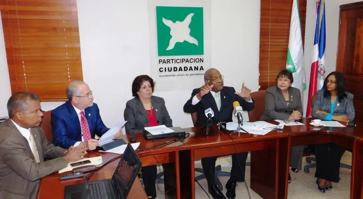 Muy pocos están de acuerdo con aumento salarial de legisladores