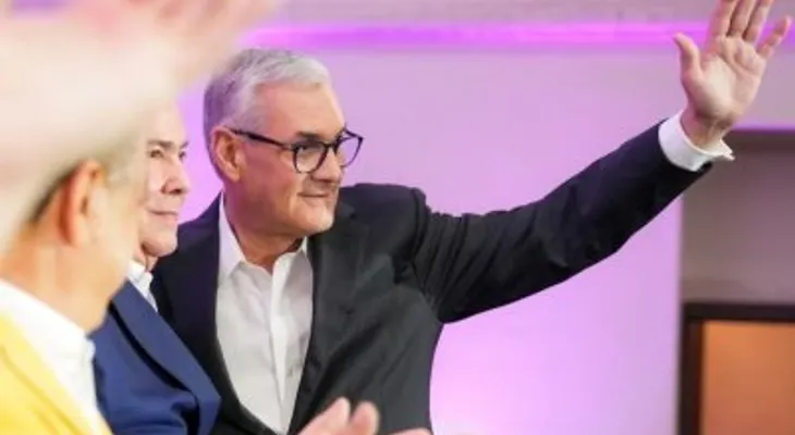 Gonzalo Castillo inicia este viernes en Azua un recorrido nacional