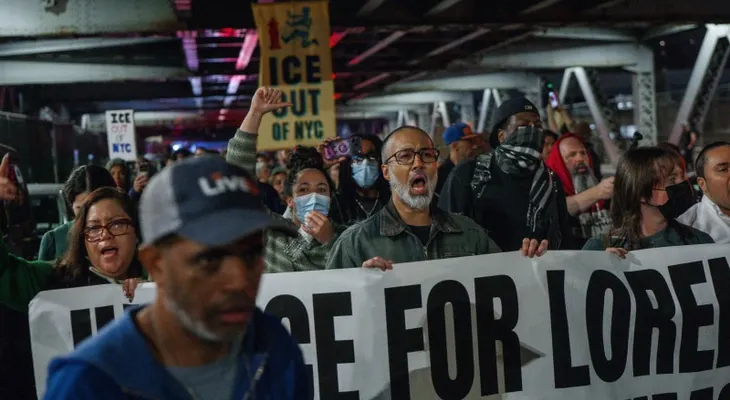 Protestas en Nueva York tras ser baleado un dominicano por ICE durante operativo migratorio