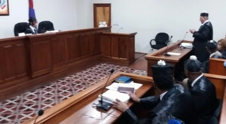 Juez conoce juicio preliminar contra Awilda Reyes y Arias Valera