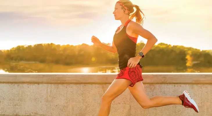 Al correr, respira cuando apoyes el pie izquierdo