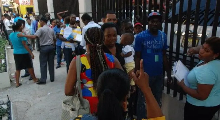 Gobierno informa haitianos inscriptos en Plan de Regulación no están acudiendo a retirar carnés