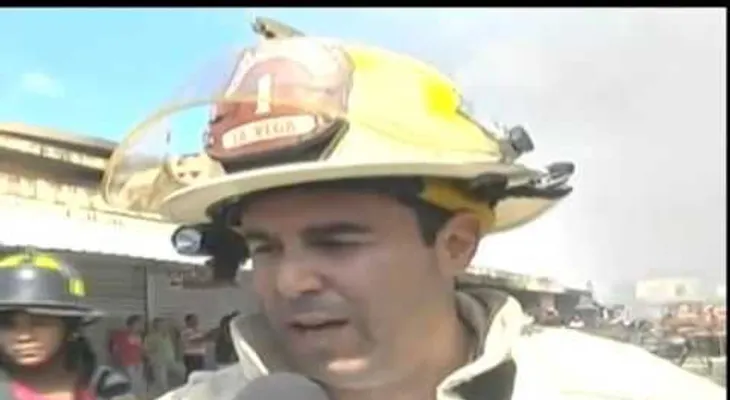 Incendio en mercado de La Vega deja perdidas millonarias