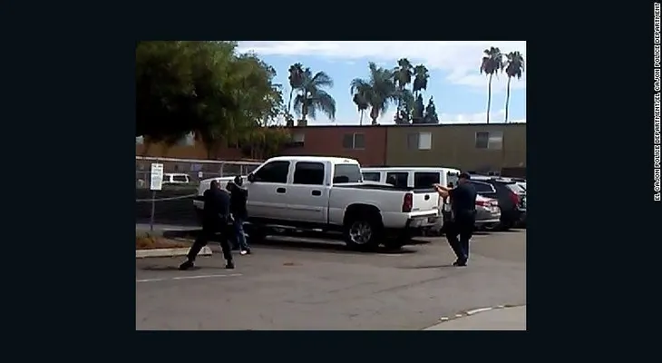 Policías de California disparan a un hombre negro que se comportaba de forma "errática"