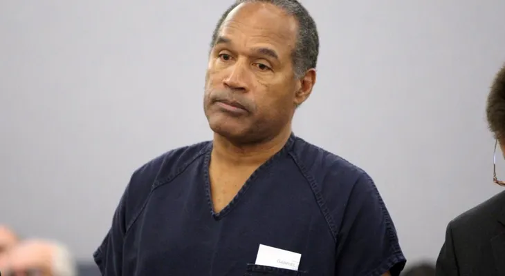 Muere O.J. Simpson, absuelto por la justicia y condenado por la sociedad 