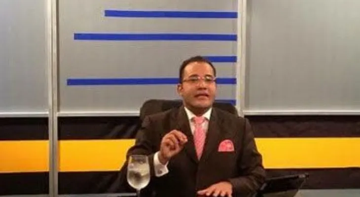 Amenazan de muerte a Salvador Holguín, denuncia el propio periodista 