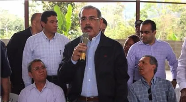 Danilo apoya productores de Monseñor Nouel
