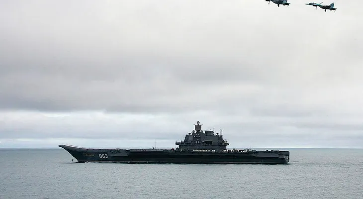 Rusia inicia la retirada de parte de las fuerzas en Siria