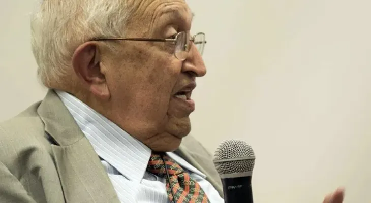 Muere escritor colombiano Plinio Apuleyo Mendoza