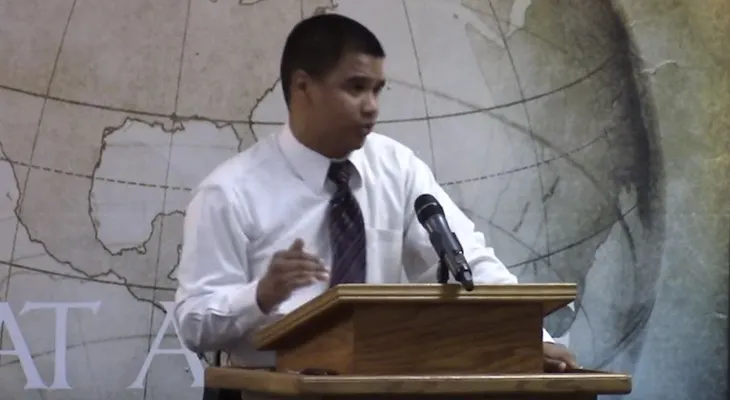 Pastor latino se lamenta de que no hubiera más víctimas en la masacre de Orlando