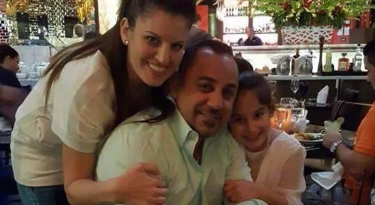 Tiene 6 años, sus padres murieron en un accidente y repite algo simple que nadie puede responder