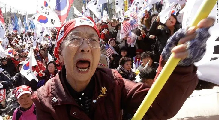 Aumenta el número de muertos por las protestas en Corea del Sur