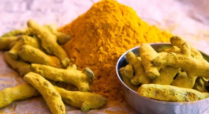 Estudios concluye, cúrcuma es antioxidante, expectorante, desintoxica y regula el sistema digestivo
