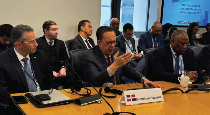 Valdez Albizu concluye su participación en las Reuniones Anuales del FMI y del Banco Mundial
