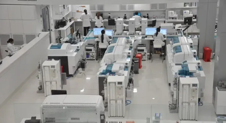 Laboratorio Referencia dispone de pruebas para identificar variantes del COVID-19