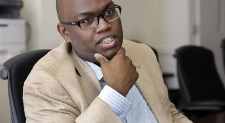 De dominicano sin autorización a profesor de Princeton 