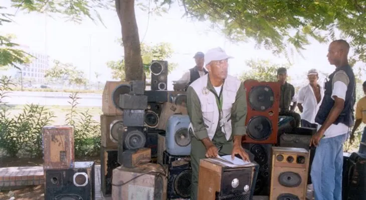 Policía dice se incautó unos 707 equipos de sonido por ruidosos