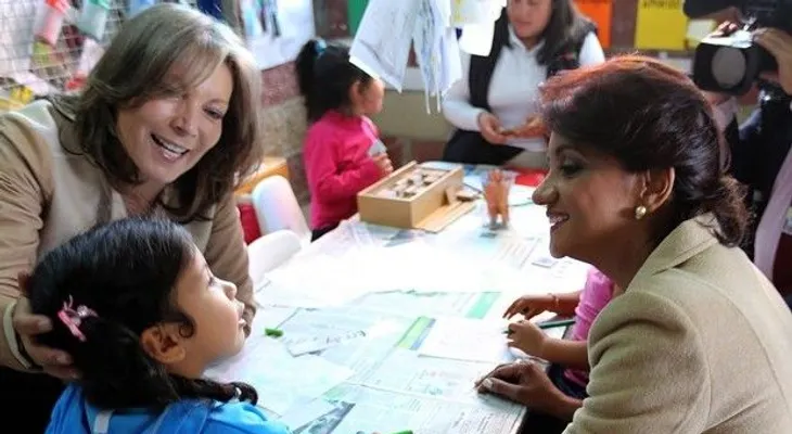 Montilla visita centro de atención infantil