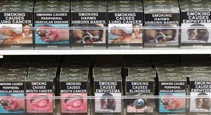 ¿Podría un color parecido al del lodo hacer que los fumadores dejen el cigarrillo?