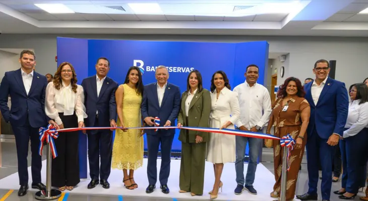 Banreservas inaugura oficina en Plaza Paseo 27 de Santo Domingo Oeste