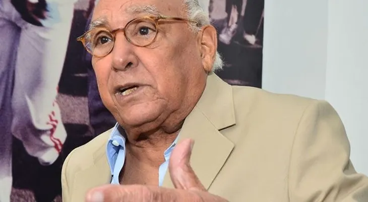 Tolentino Dipp apoya cierre de consulados en Haití