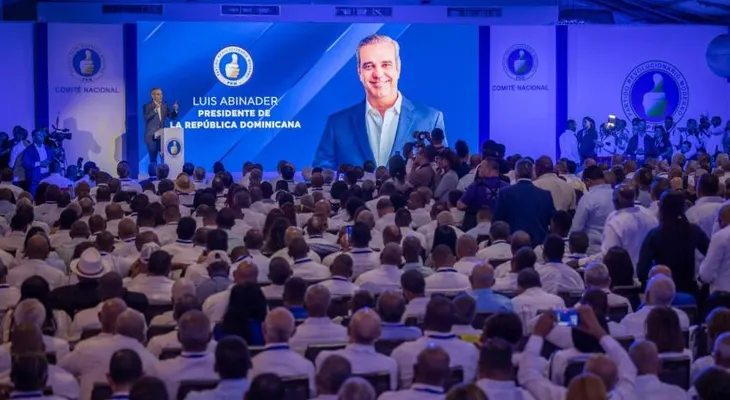 Tensiones y señalamientos marcan la contienda interna del PRM por la candidatura presidencial de 2028