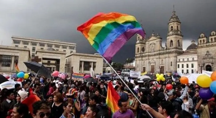 Colombia aprueba el matrimonio homosexual