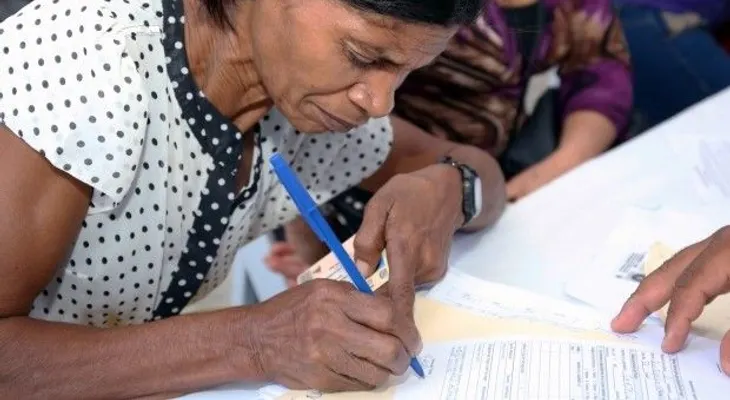 SeNaSa anuncia continuará afiliación de trabajadoras domésticas a Régimen Subsidiado