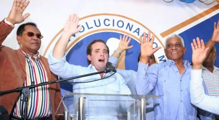 Presidente del PRD en Puerto Plata, Pedro Alejandro Aguirre (Aleja) se juramenta en PRM