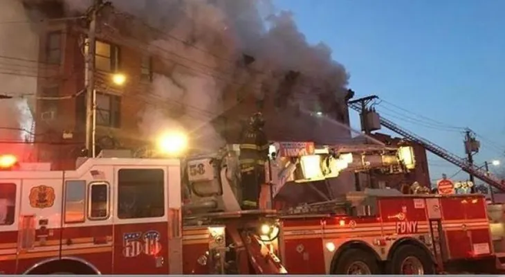 Una mujer, sus cuatro niños y otro pariente mueren calcinadas en edificio Harlem