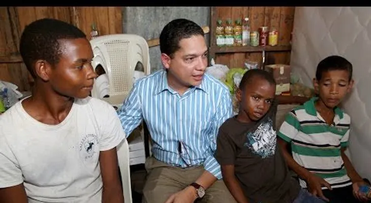 Huérfanos de Herrera reciben ayuda del Gobierno
