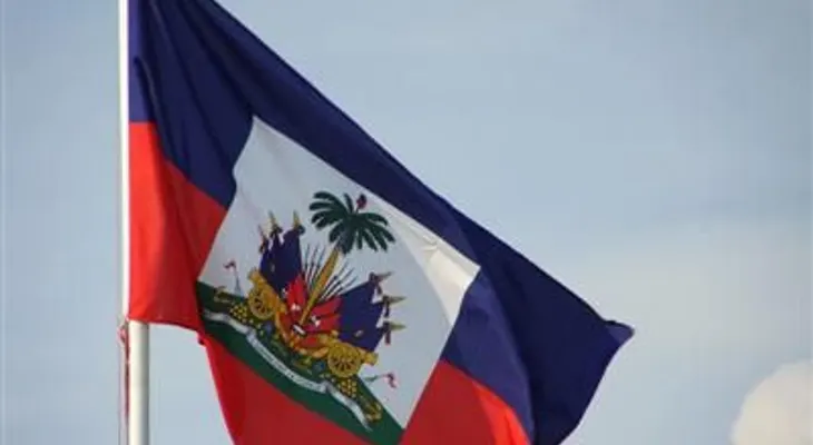 PN apresa haitiano sorprendió profanando tumbas