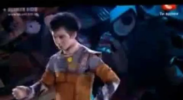 Video: El mejor baile del Robot del mundo (Imperdible)