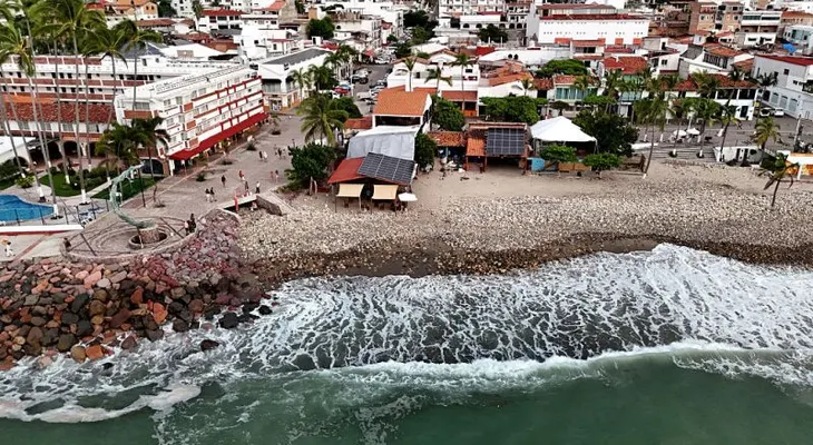 México se prepara para recibir al huracán Simon y la tormenta tropical Rachel este fin de semana