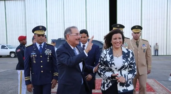 Presidente Medina parte hacia Ecuador a IV Cumbre CELAC