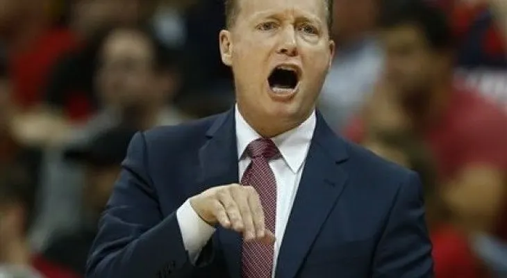 NBA: Mike Budenholzer, de Hawks, nombrado entrenador del año