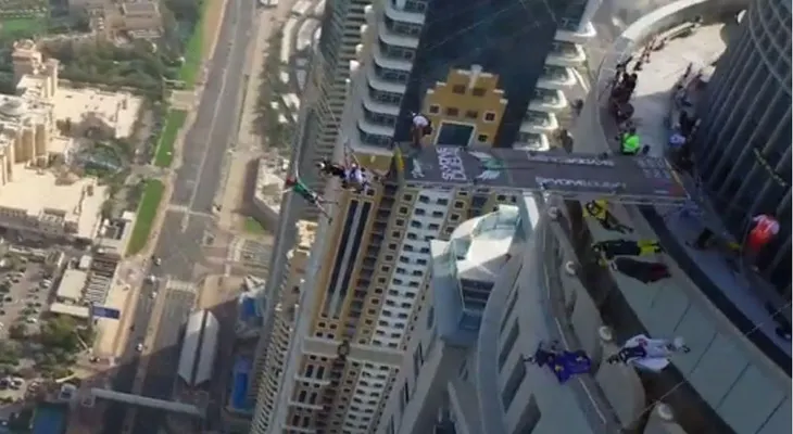 Video: así se siente arrojarse desde los rascacielos de Dubai
