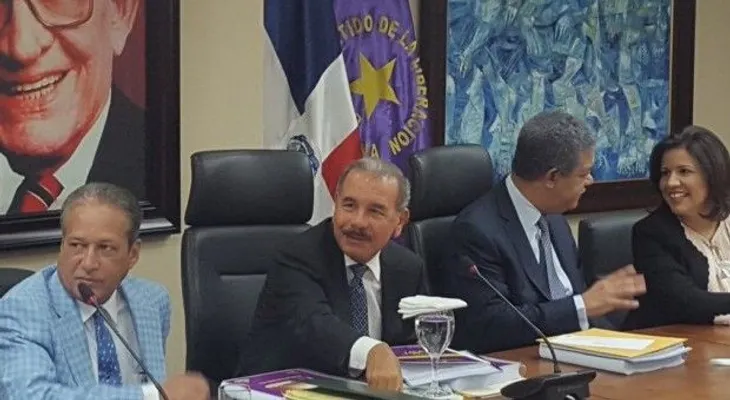 El CP del PLD escoge a Reinaldo para dirigir el Senado, y Lucía Medina, la Cámara de Diputados