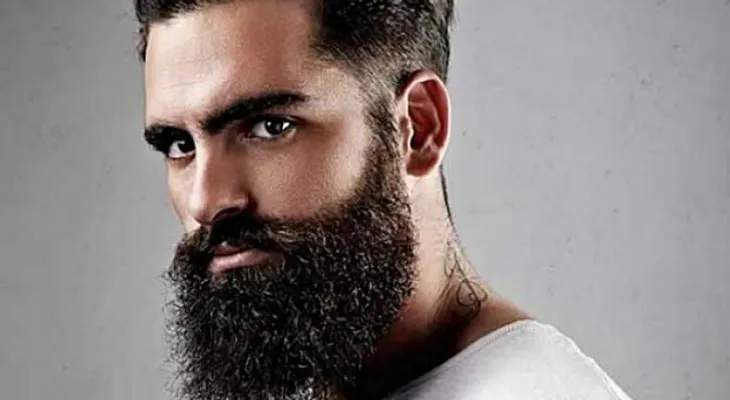 Te presentamos 3 recomendaciones para cuidar la barba
