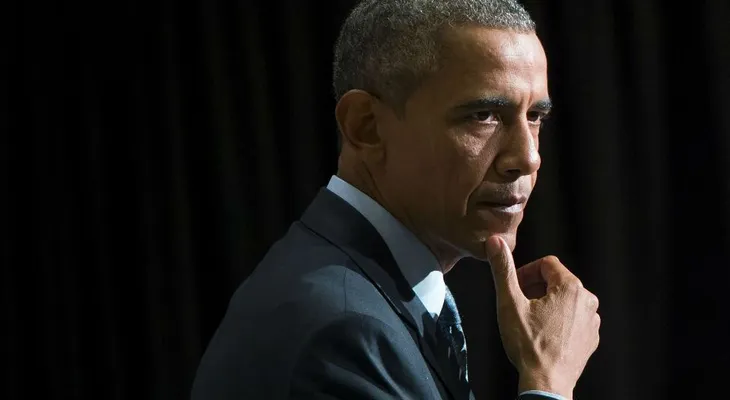 Obama indulta a 95 delincuentes encarcelados por drogas