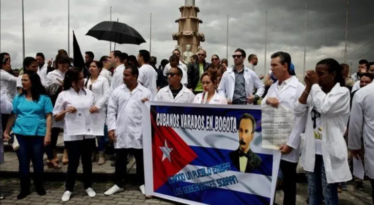 Médicos que desertaron de Venezuela reclaman visado estadounidense