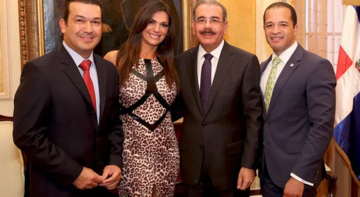 Presentadora Bárbara Bermudo visita al presidente Medina