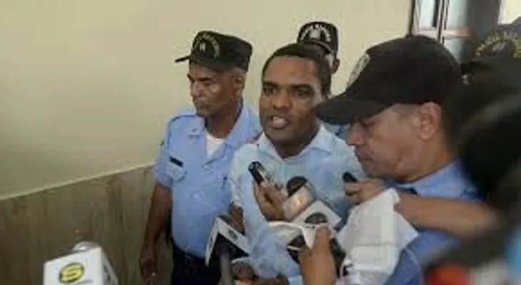 Jueza cree hay pruebas que incriminan a Donni Santana