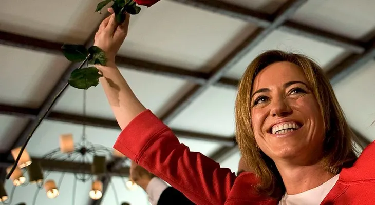 Muere a los 46 años la exministra de Defensa de España Carme Chacón