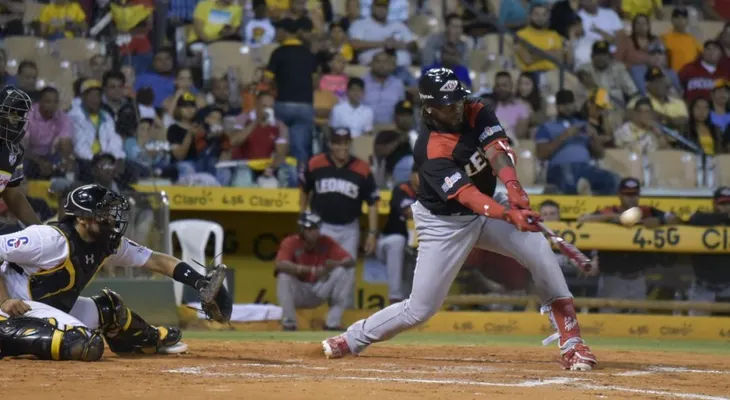 Anemia colectiva en las Aguilas, pierde cuarto en línea; jugadores no batean ni con tablas de palmas