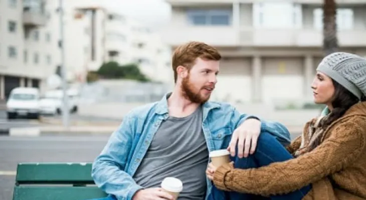 Señales de que un hombre juega contigo o que finge amor