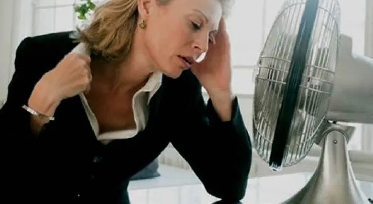 La Menopausia y su relación con los riesgos cardiovasculares