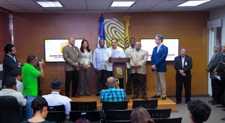 Gobierno dará partida presupuestaria a la JCE para comicios 2016