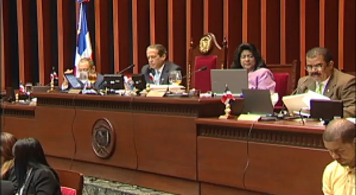 Senadores adelantan que aprobarán penalización del aborto
