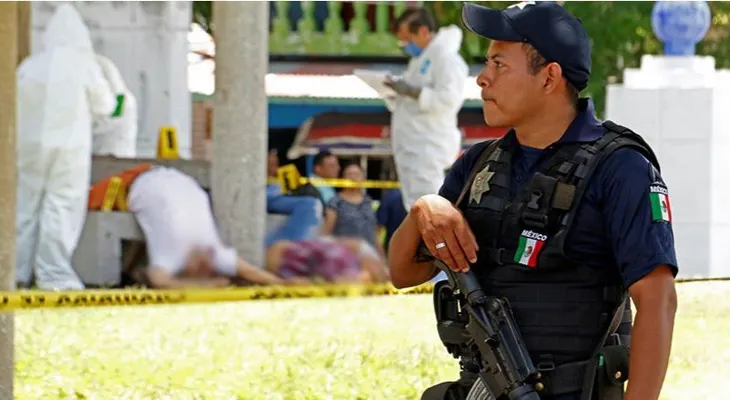 Otra masacre en México: Entierran a una familia entera en el patio de una casa